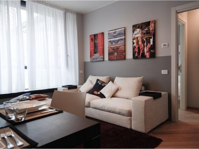 Appartamento in Affitto a Milano via Larga 23 Centro
