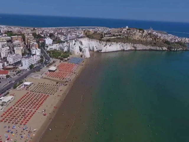 Vacanza in appartamento a vieste via federico ii di svevia