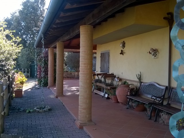 Villa in Vendita a Pietrasanta Capezzano Monte