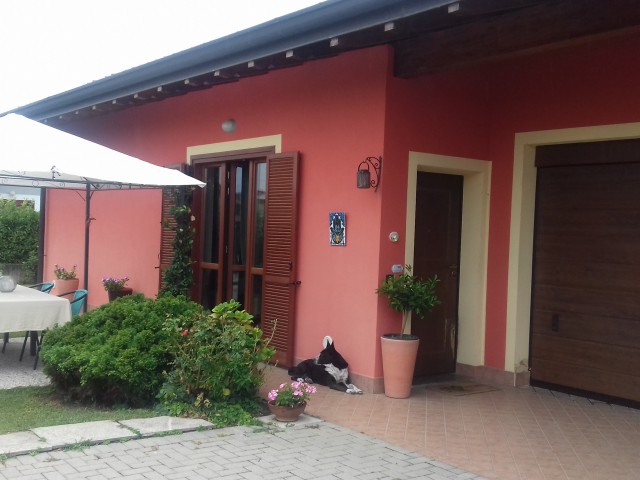 Villa Singola in Vendita a Mezzomerico via Gandhi 24 a