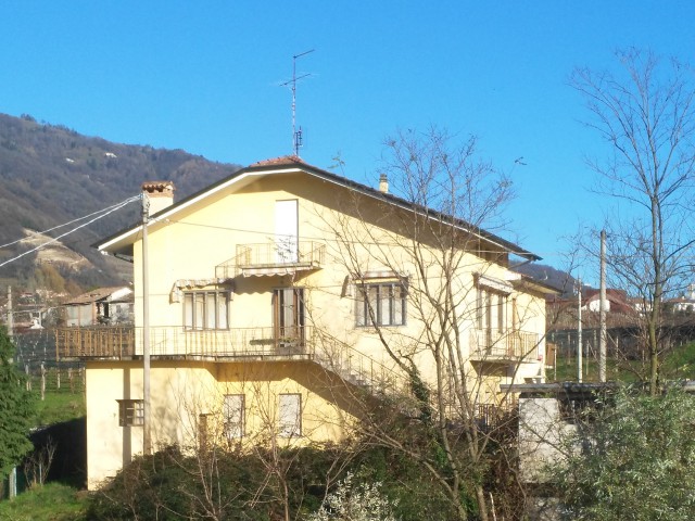 edificio stabile palazzo in vendita a valdobbiadene via erizzo