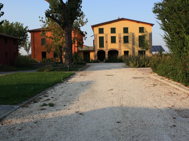 villa bifamiliare in vendita a castelfranco emilia via marta 20