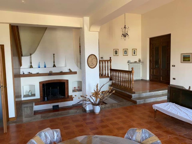 villa in vendita a fossato di vico