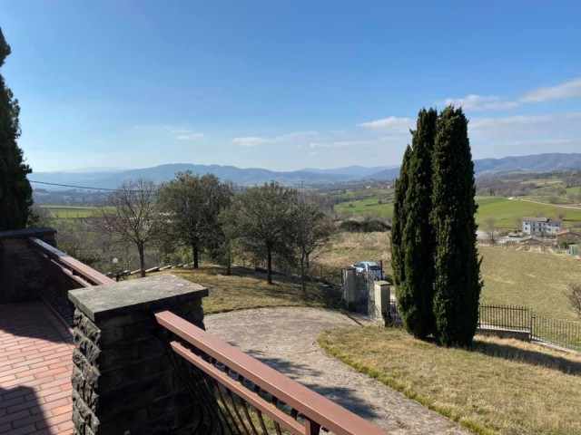 villa in vendita a fossato di vico