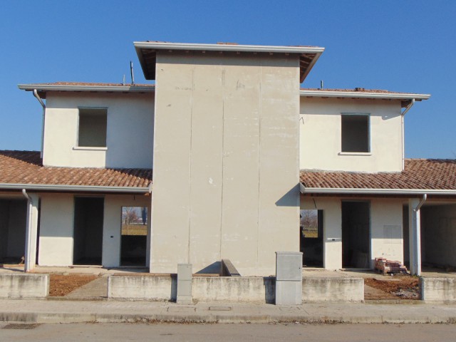 villa schiera in vendita a montichiari via alessandro manzoni