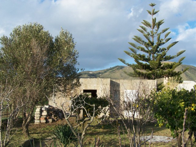 rustico casale corte in vendita a lipari pianoconte 98055 lipari me