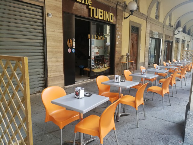 Bar in Affitto a Tortona via Emilia 144 Centro