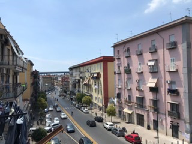Appartamento in Vendita a Napoli Calata Capodichino 184 Napoli