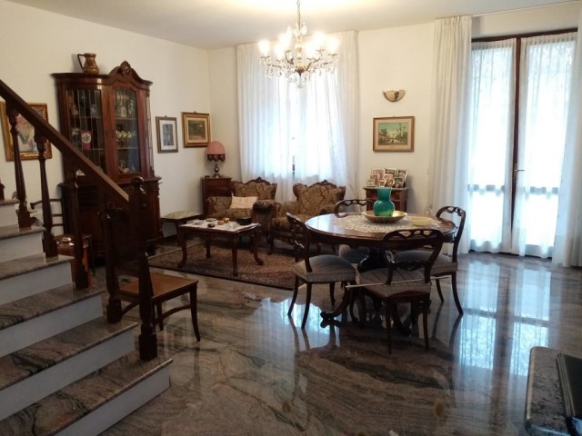 villa schiera in vendita a podenzano