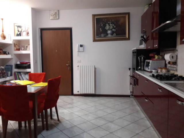 Appartamento in Vendita a Milano via Carlo Bellerio 44 Affori