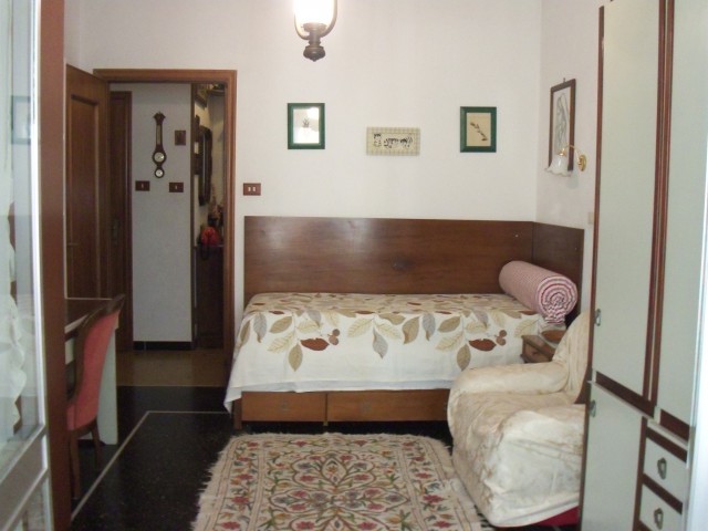 Appartamento in Affitto a Genova Priaruggia 16148 19 Quarto