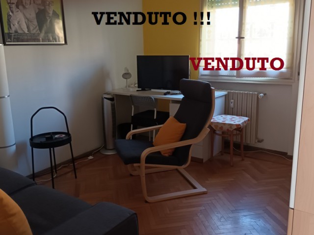 Appartamento in Vendita a Milano via Rufo Affori