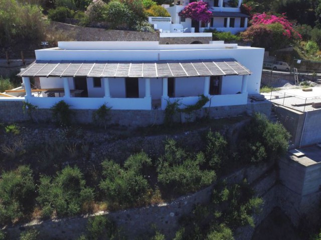 villa in vendita a lipari c da capistello 98055 lipari