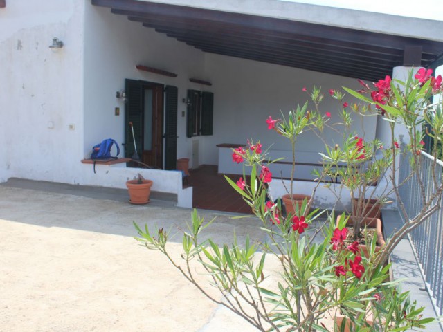 villa in vendita a lipari quattrocchi 98055 lipari