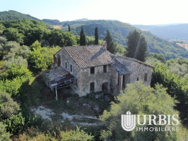 casa in vendita ad assisi san fortunato