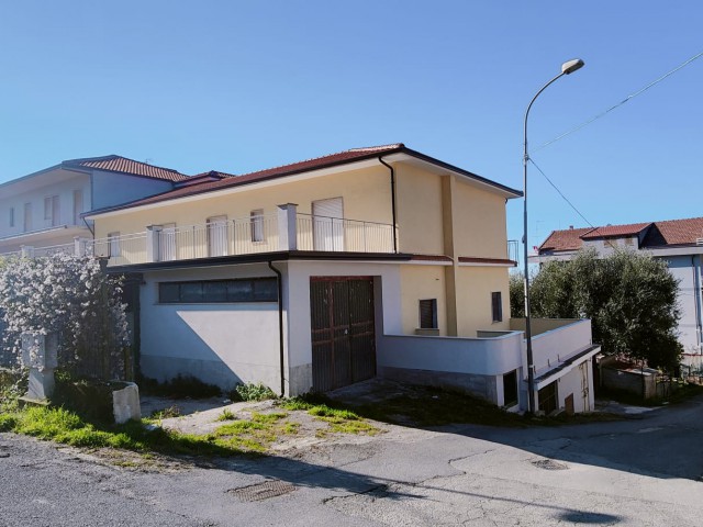 Edificio Stabile Palazzo in Vendita ad Ascea via del Mirto Ascea Capoluogo