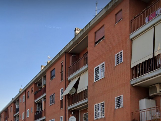 Appartamento in Vendita a Roma via Maestrini Casal Brunori