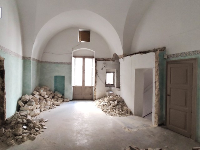 Casa Indipendente in Vendita a Gravina In Puglia