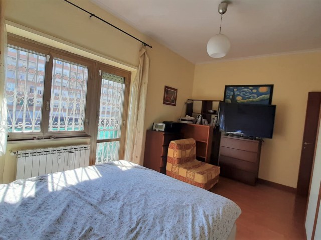 appartamento in vendita a roma via della serenissima 175