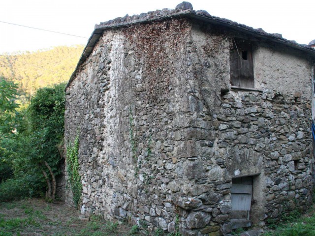 rustico casale corte in vendita a casarza ligure via san lazzaro superiore