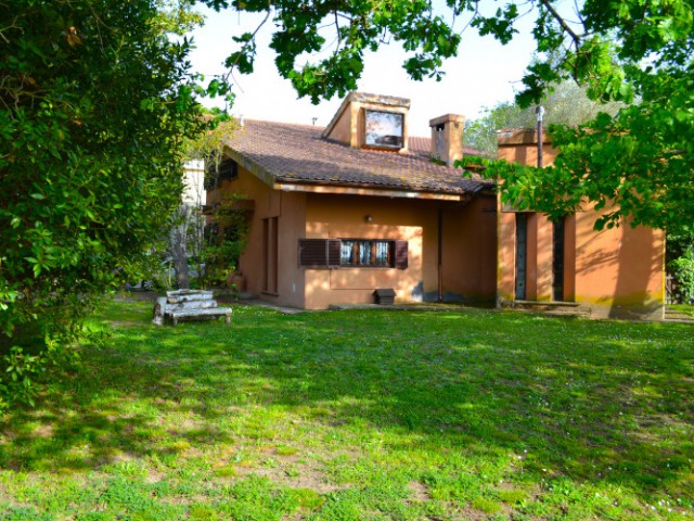 villa bifamiliare in vendita a formello via delle porcineta