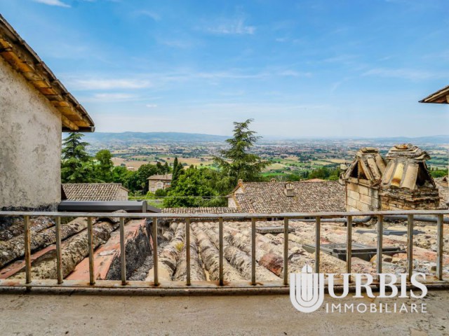 Appartamento in Vendita ad Assisi via Degli Acquedotti