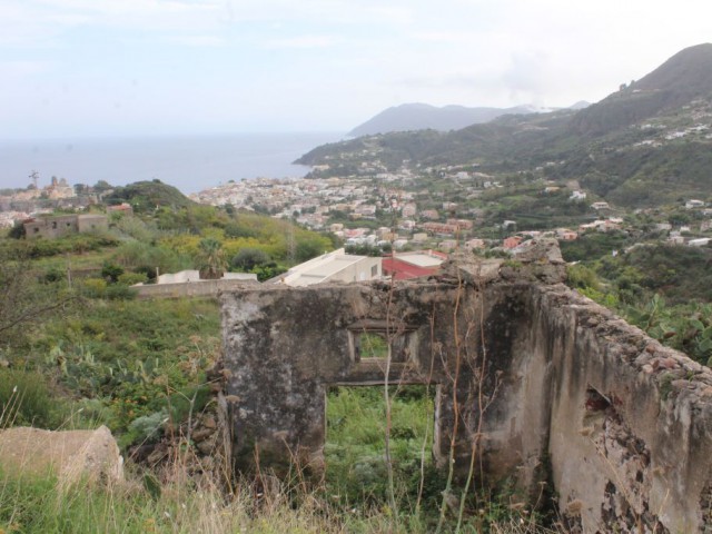 rustico casale corte in vendita a lipari s margherita