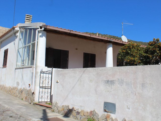 casa indipendente in vendita a lipari c da lami 98055 lipari