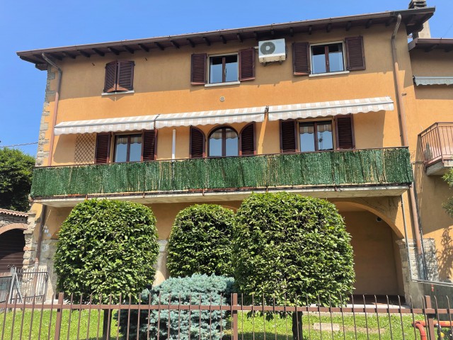 Appartamento in Vendita a Mapello via Mazzini 4