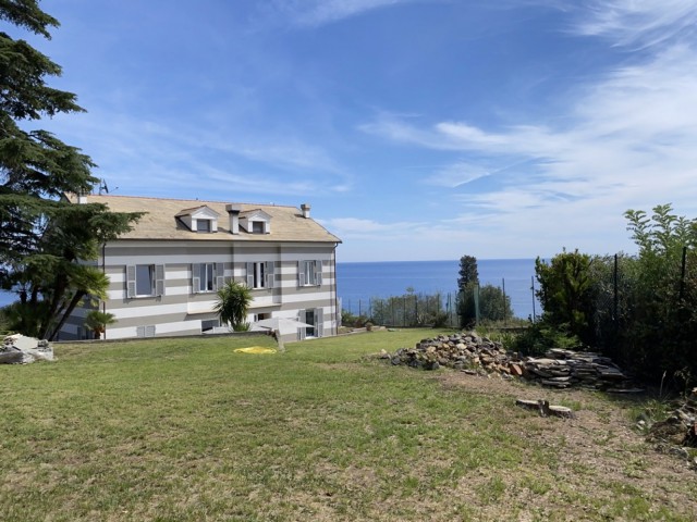 villa in vendita a varazze via genova