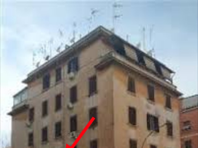 Appartamento in Vendita a Roma via Delle Giunchiglie 51 Centocelle Piazza Mirti