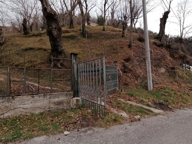 Terreno Agricolo in Vendita a Montecorvino Rovella