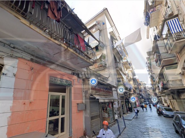 Ristorante in Vendita a Napoli via Lavinaio Mercato