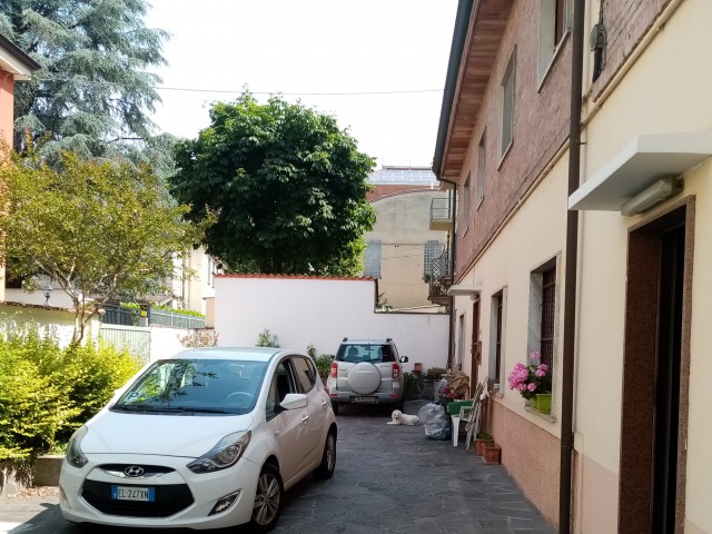 casa semindipendente in vendita a piacenza