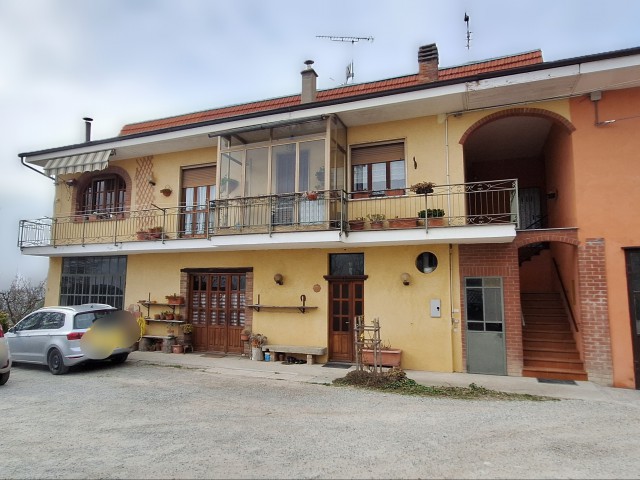 casa indipendente in vendita a montiglio monferrato frazione cortanieto 15