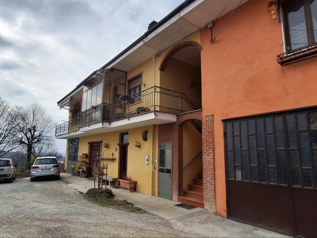 casa indipendente in vendita a montiglio monferrato frazione cortanieto 15