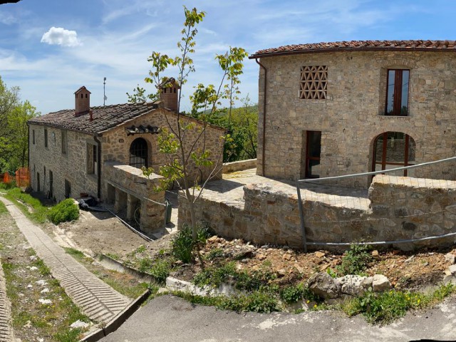 rustico casale corte in vendita a radda in chianti badia a montemuro 22