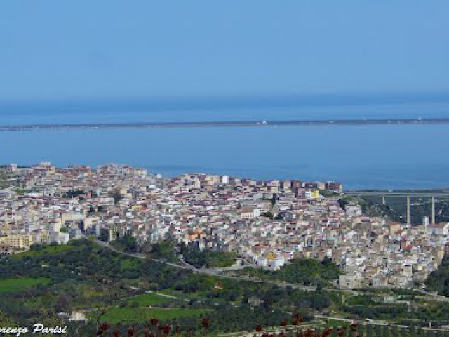 Vacanza in appartamento a cagnano varano via montegrappa