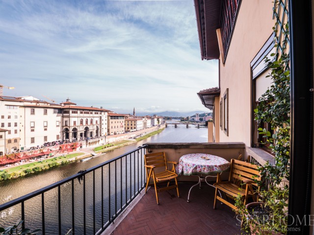 appartamento in affitto a firenze centro storico ponte vecchio