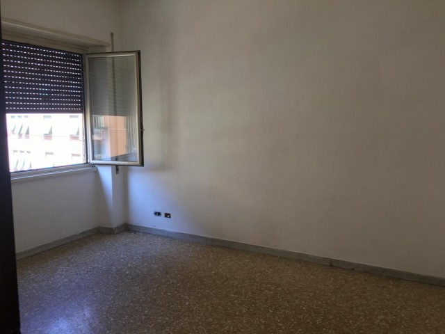 Appartamento in Vendita a Roma Via degli Orti Variani 35